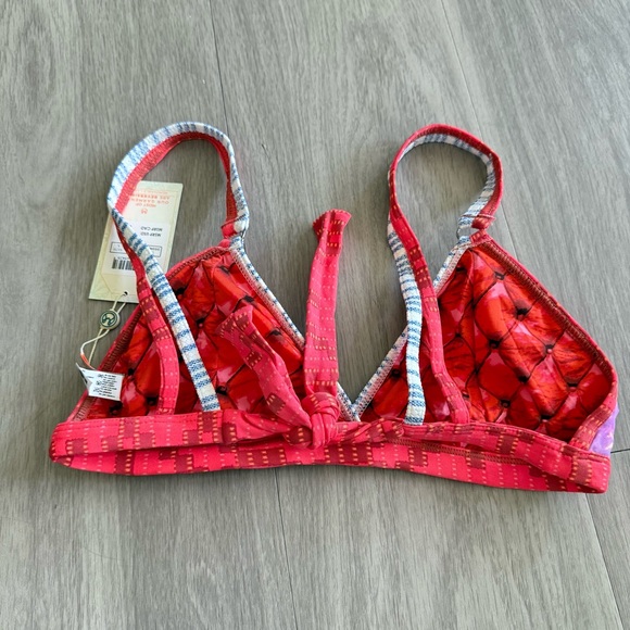 Maaji Reversible Red Purple Floral Bikini Top Size Large - Picture 5 of 5